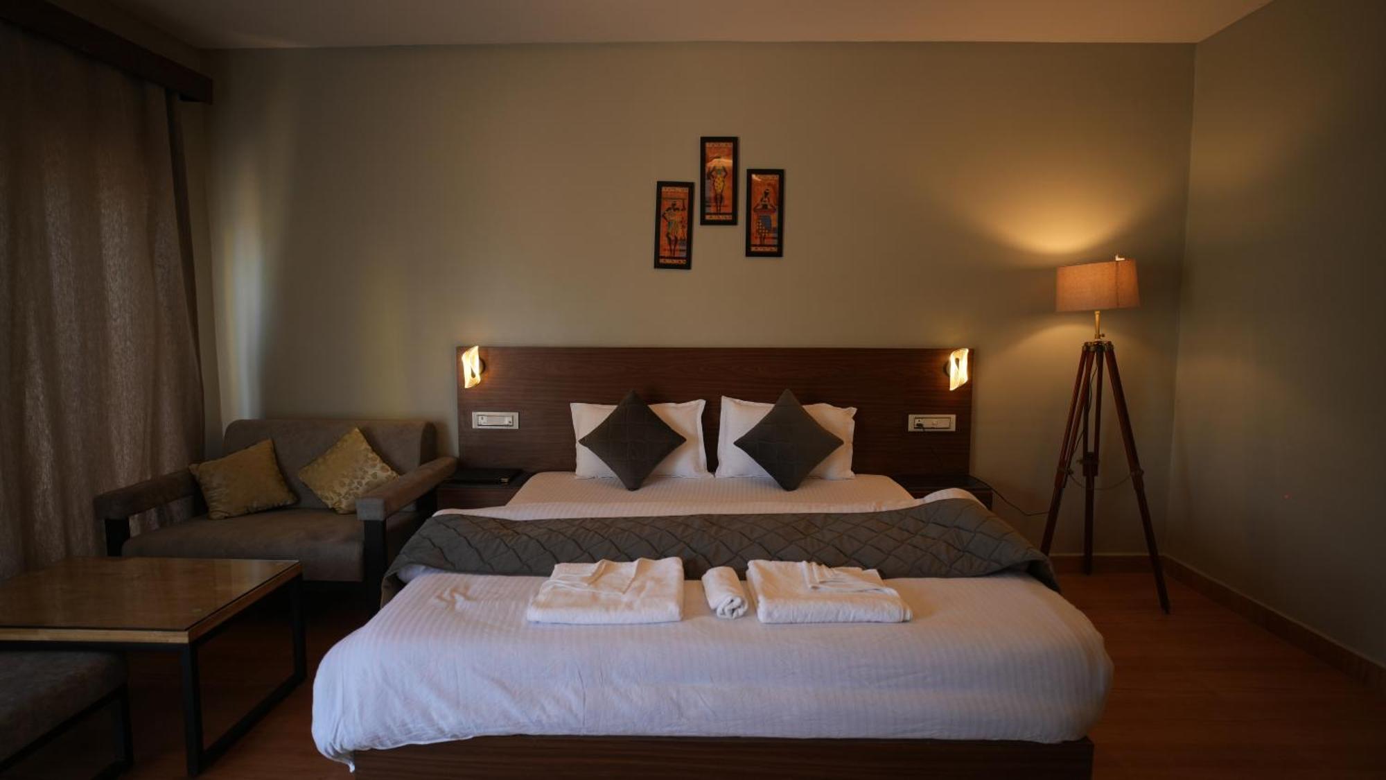 The Foresta By Orchid Hospitality & Holidays Hotell Mukteshwar Exteriör bild